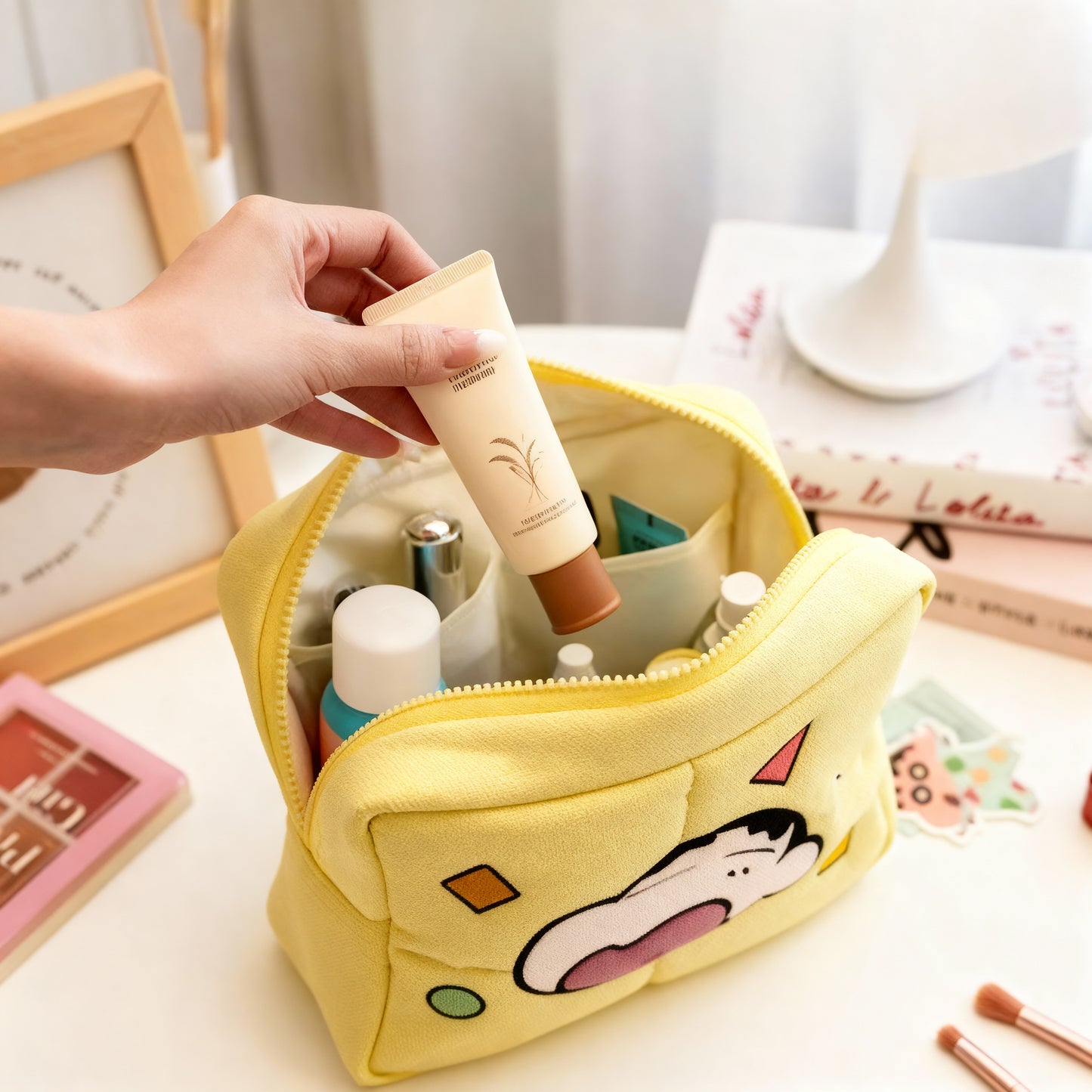 Shinchan Makeup Bag