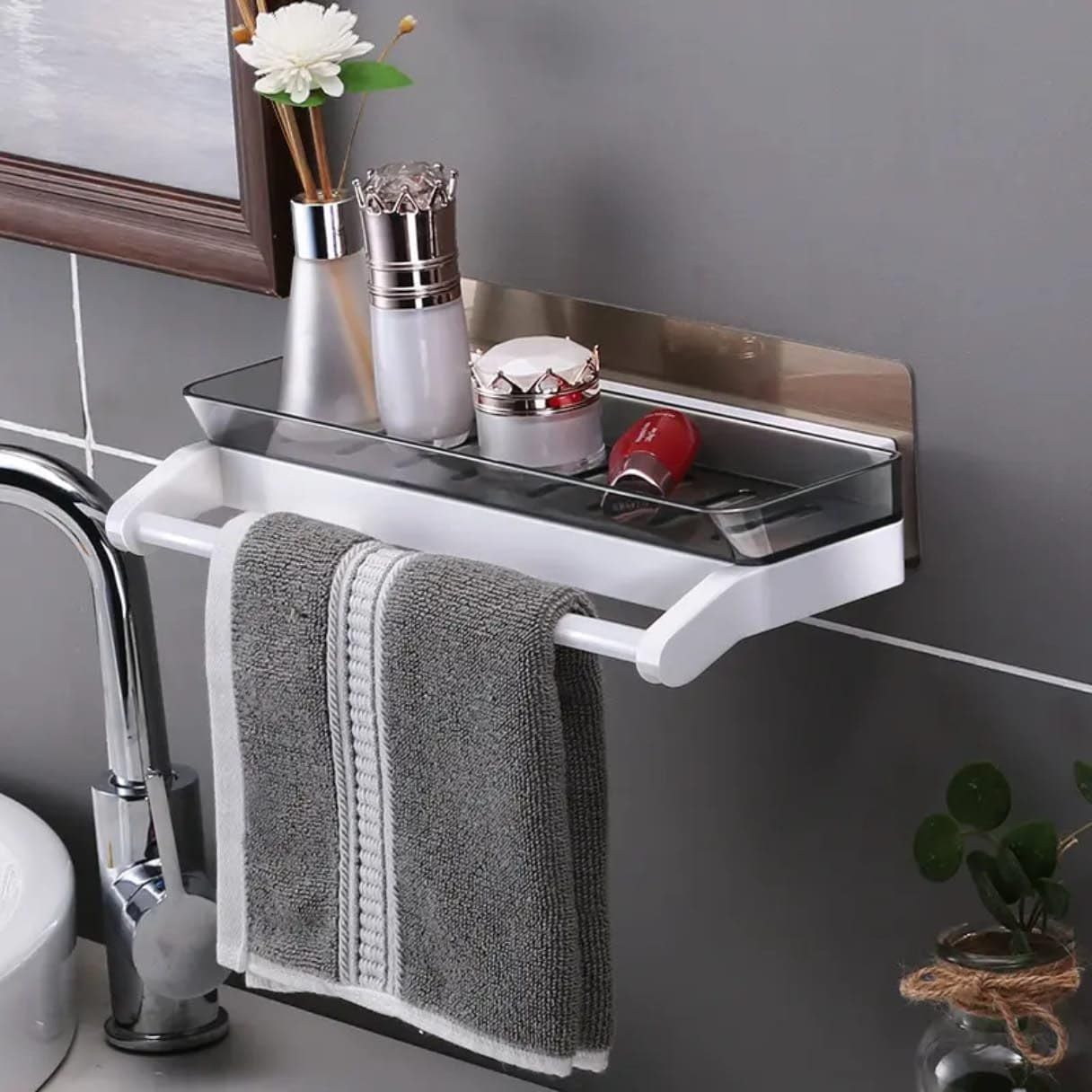 Bathroom Organizer with Towel Holder