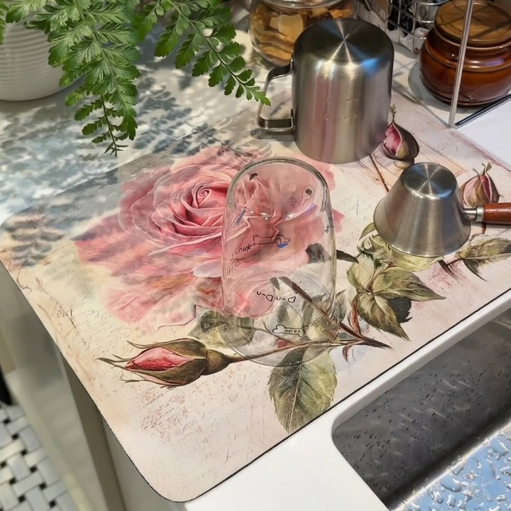 Rose Vintage Aesthetic Mat