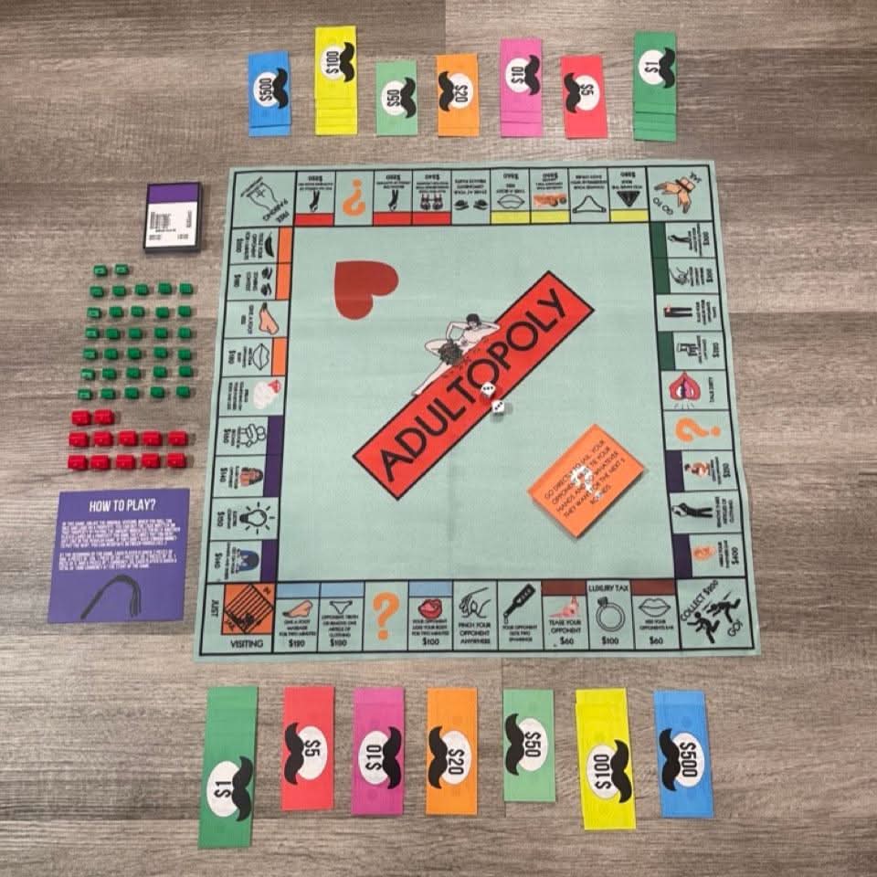 AdultoPoly
