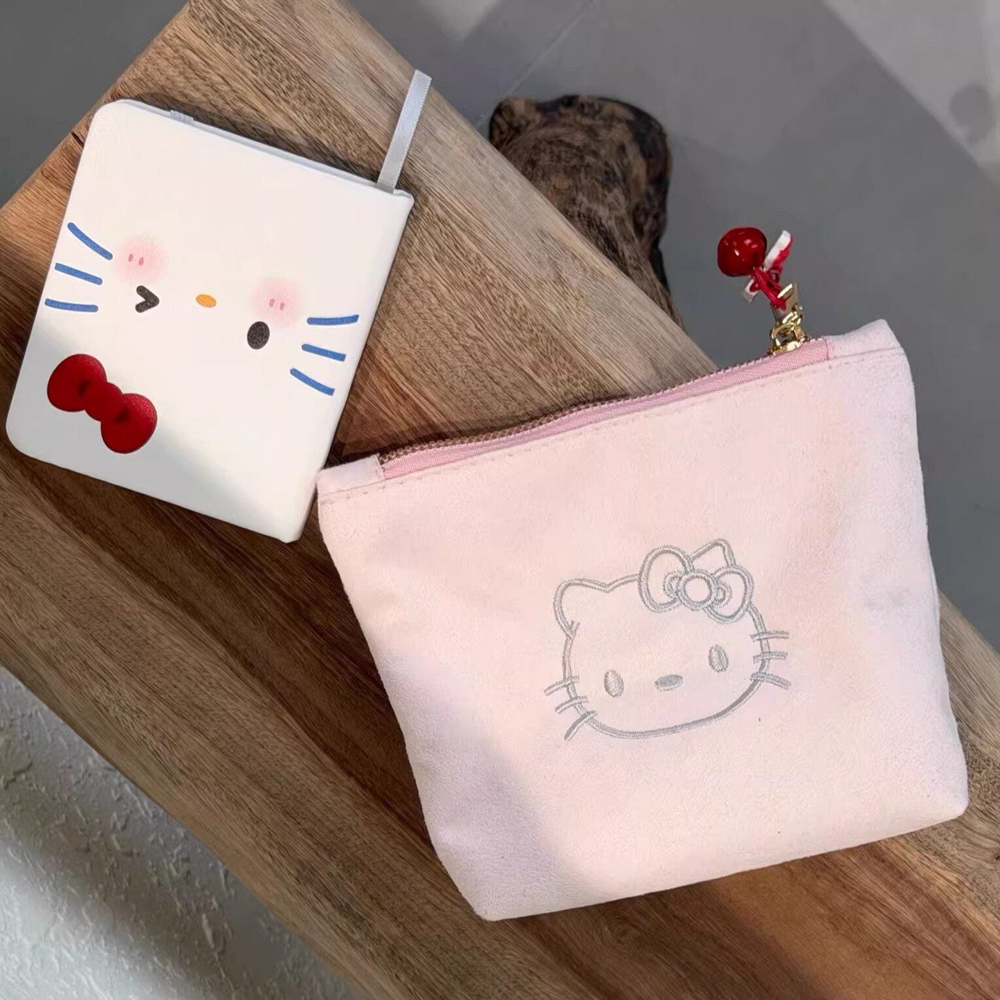 Kitty Charm Pouch
