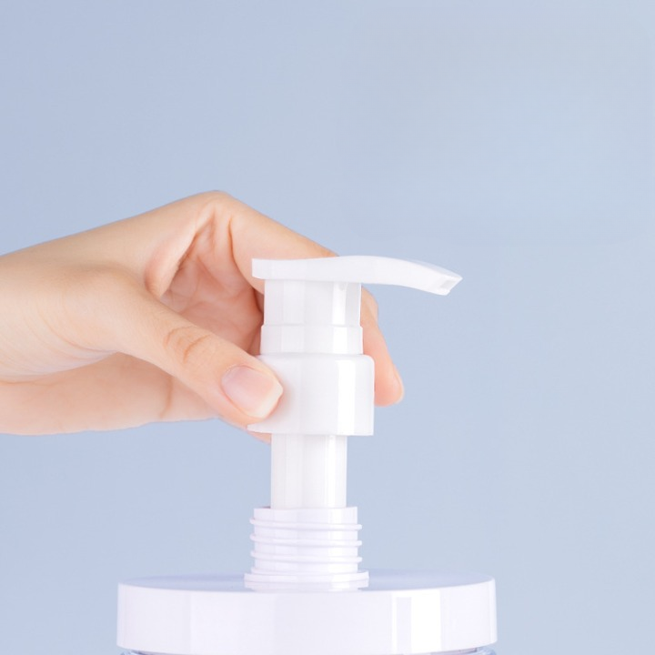 Transparent Liquid Dispenser