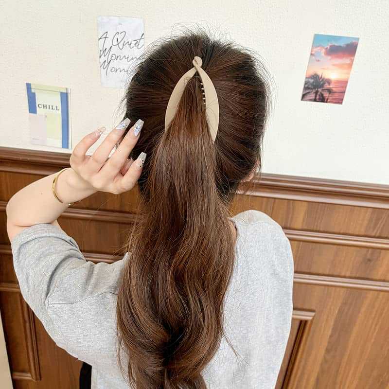 Banana Hair clip