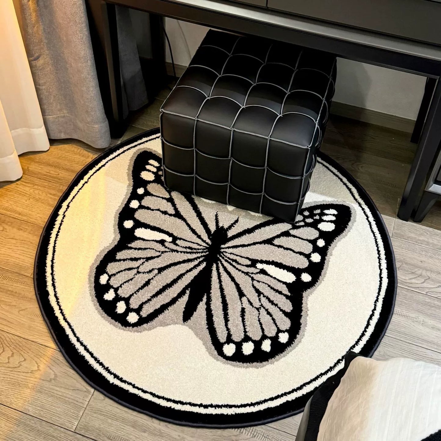 Butterfly Round Rug