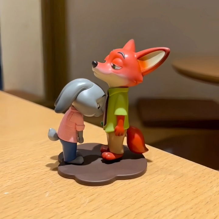 Zootopia Nick & Judy Figurine