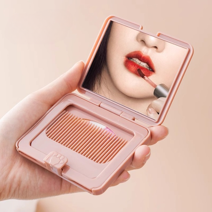 Portable Mirror With Comb
