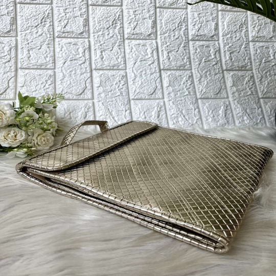 Flip Through Jewelry Organizer
