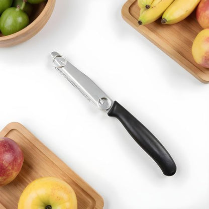 Multifunctional Peeling Knife
