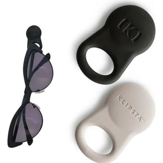 Magnetic Glasses Holder