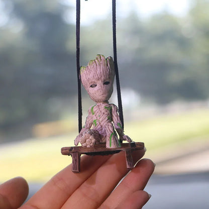 Swinging Groot