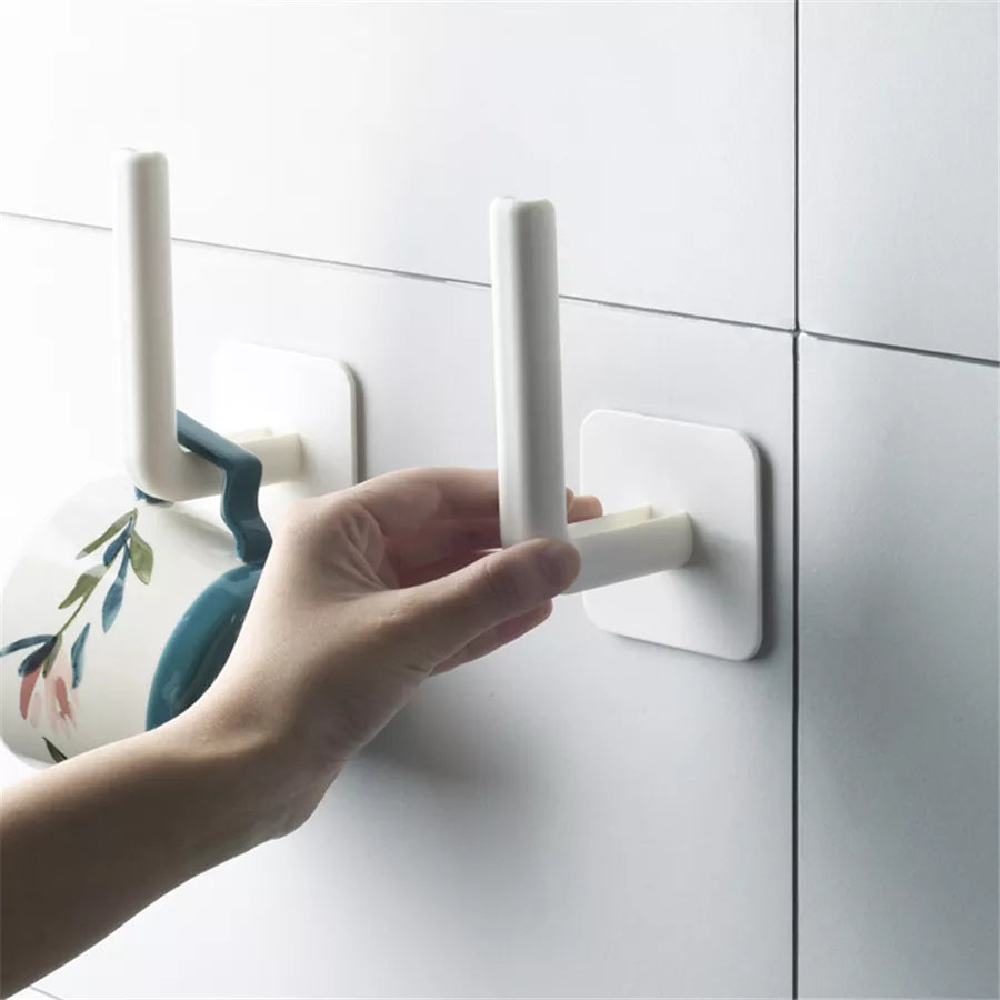 MULTIPURPOSE ADHESIVE HANDLE (3 PCS)